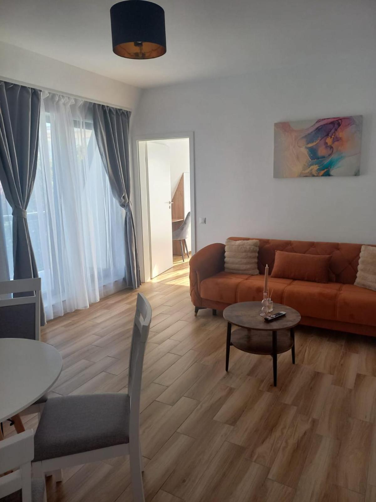 Cinque Stelle Hotel Apartments คลูจ-นาโปกา ภายนอก รูปภาพ