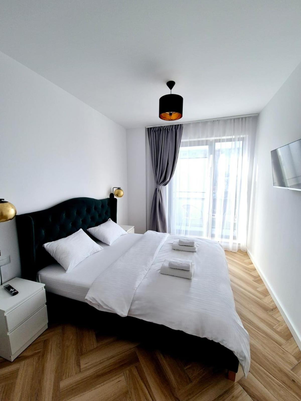 Cinque Stelle Hotel Apartments คลูจ-นาโปกา ภายนอก รูปภาพ